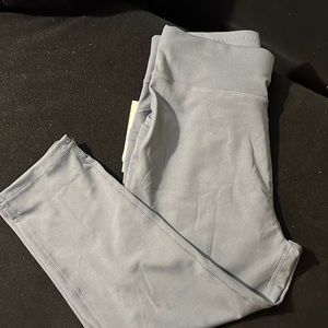 Pop fit crop pants Xl